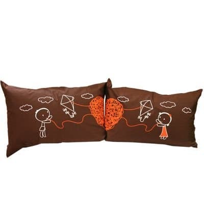 Couple Gifts Land: : "Love Kite" Couple Pillowcases-romantic Valentines Gifts for Couples, Cute Valentines Day Gift Ideas, Good Couple Gifts for Valentines, Romantic Anniversary Gifts (Wedding Gift for the Couple) - NOW in Stock only Blue or Red color