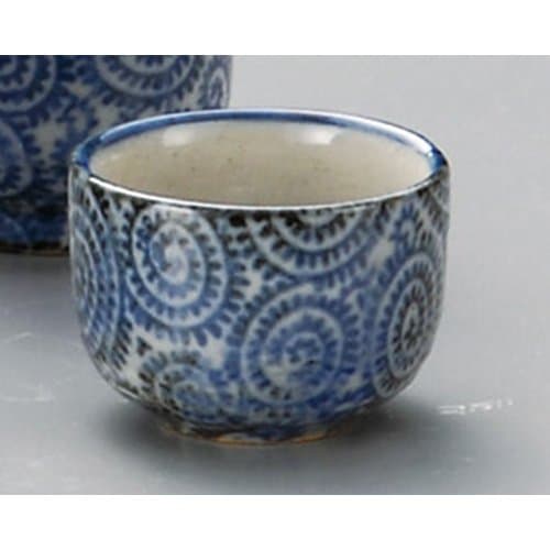 Sake cup [1.97 x 1.42 inch] tga33659-466 Sake old Sometako arabesque sake Japanese tradition restaurant fancy
