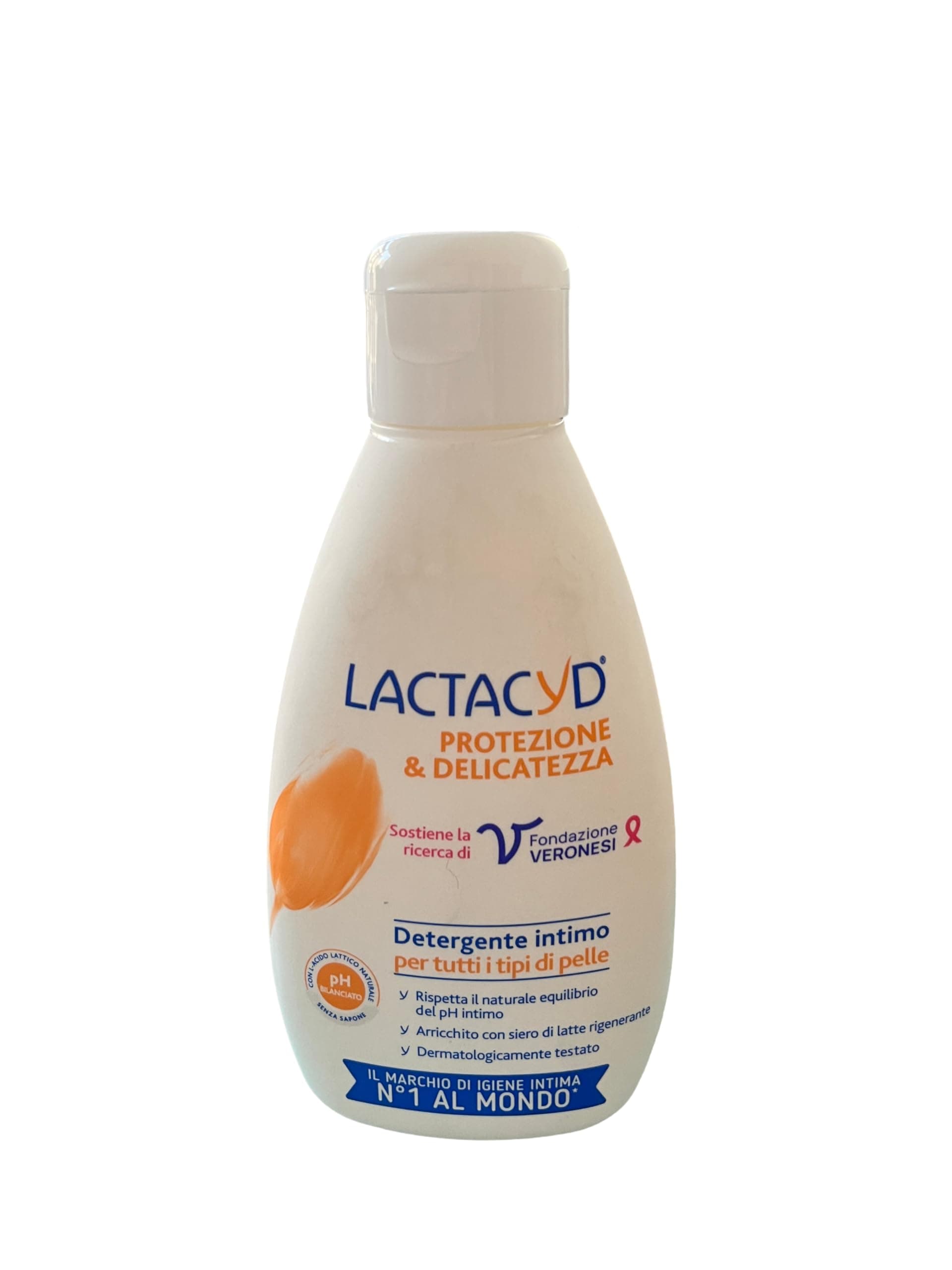 Lactacyd TWO PACKS of Femina Daily Protective Wash 200ml
