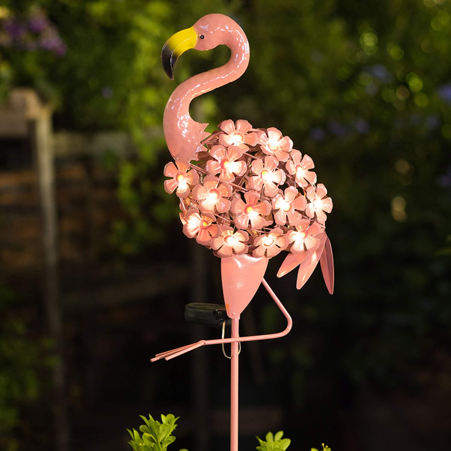 Homeimpro Garden Solar Lights Flamingo Yard Decor Gifts for Women Outdoor Decorations Stake Lights, Waterproof Warm White 27 LED for Lawn,Patio, Courtyard, for Mom Grandma