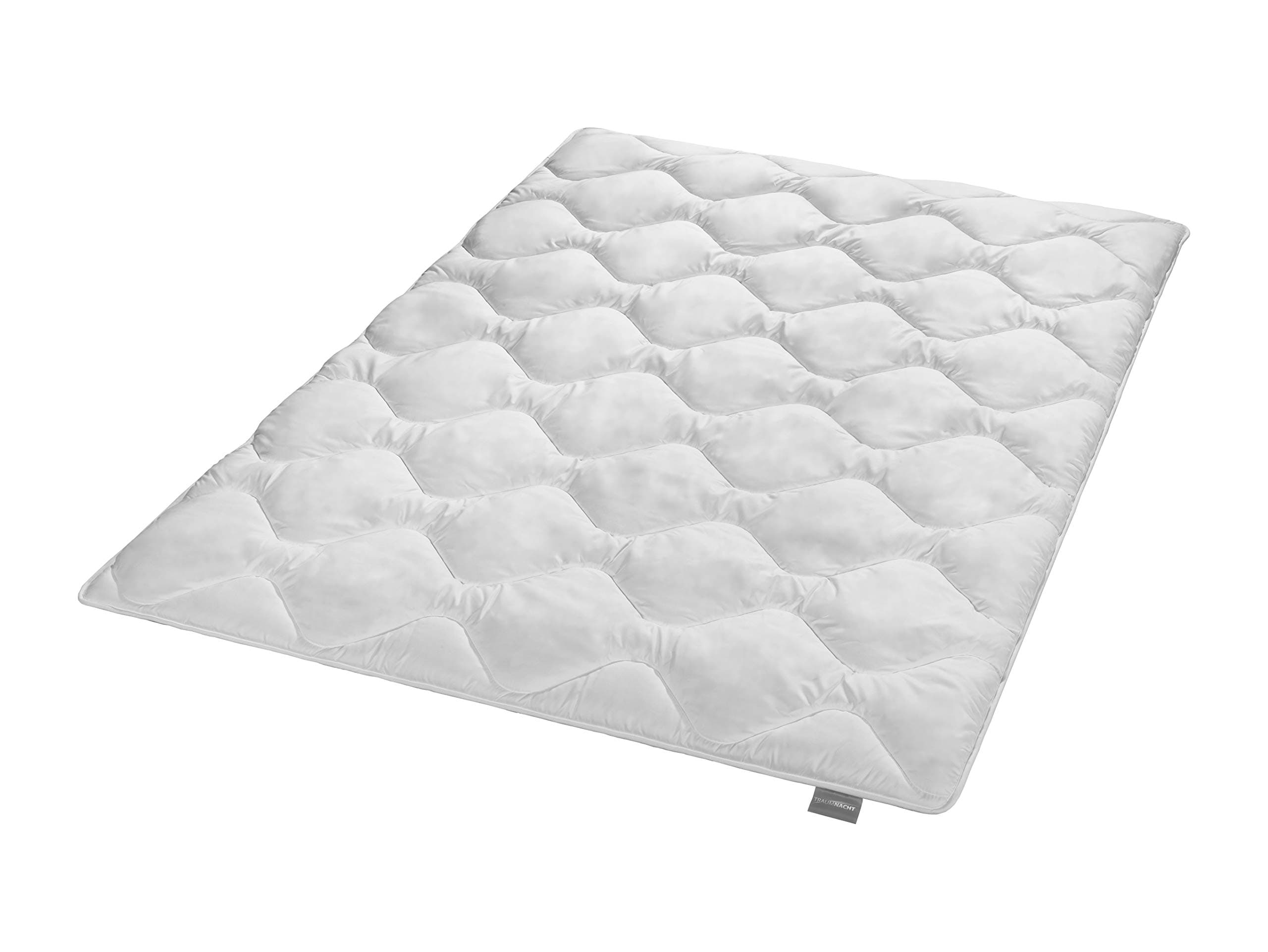 Traumnacht 03831397149 3-Star Cosy Warm Bedspread, Washable, White, Weiß, 135 x 200 cm