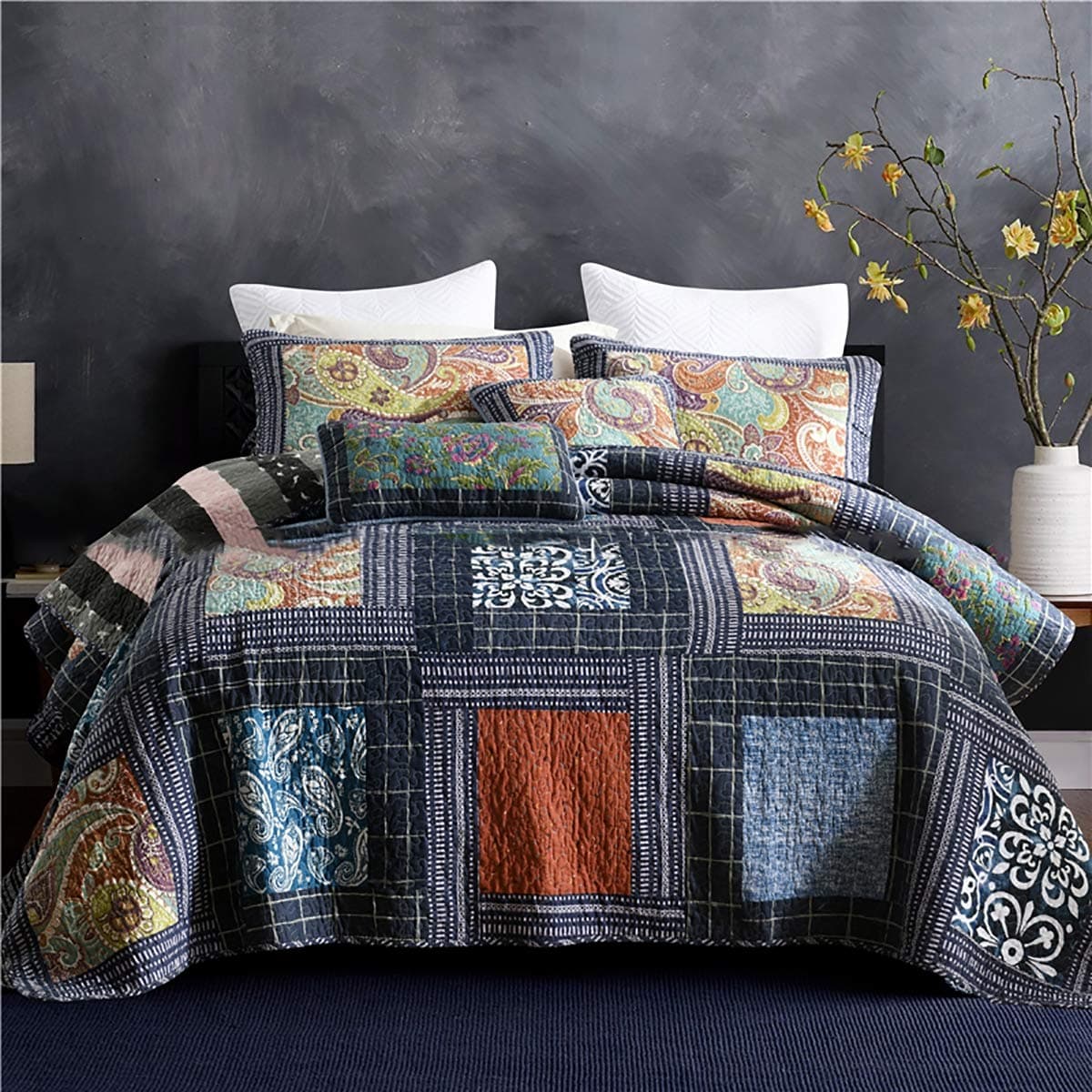WDXN Quilted Bedspread Throw Embossed Pattern Patchwork Retro Style Design 3 Pieces Bedding Set Two Pillow Shams,230 * 250cm