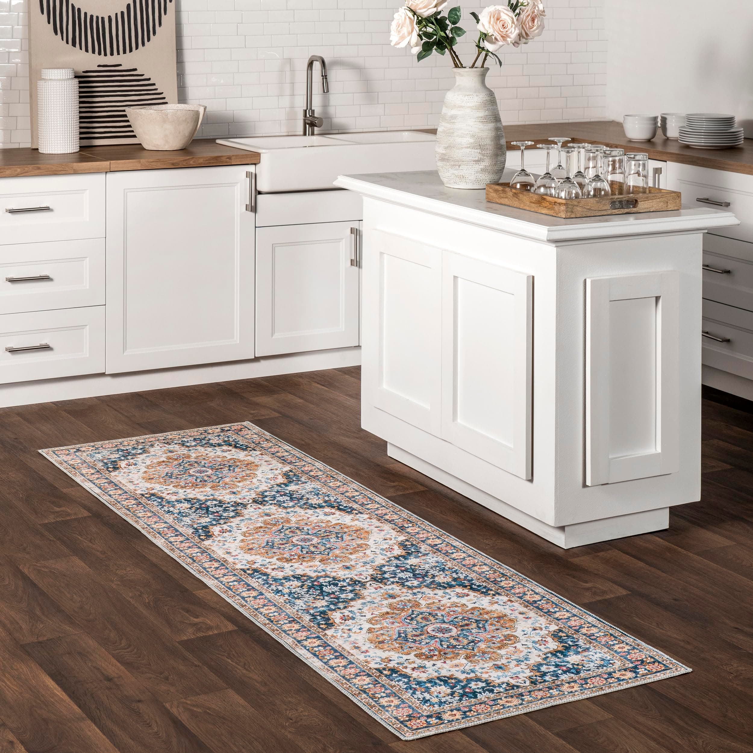 nuLOOM EMI Traditional Stain-Resistant Machine Washable Runner Rug, 2' 6" x 8', Blue Multi