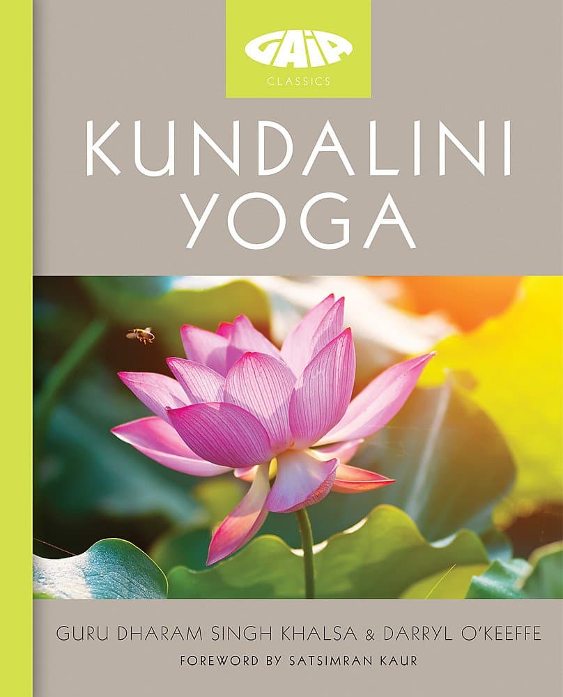 Kundalini Yoga Paperback – 7 Jan. 2016