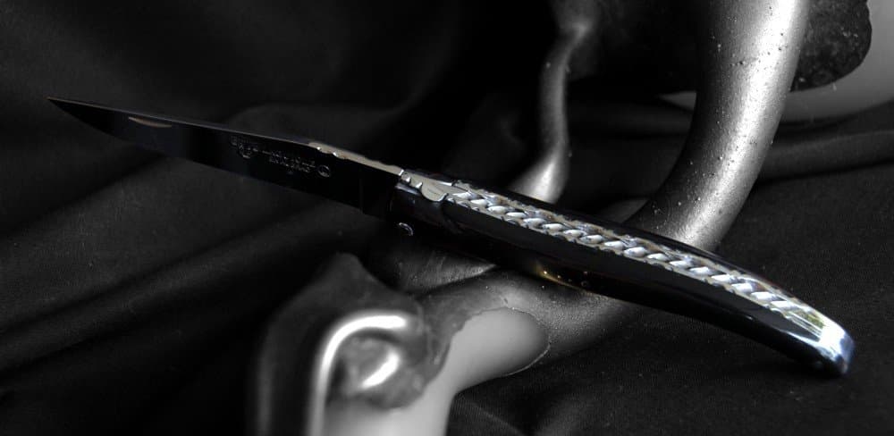 Laguiole en Aubrac, Double Platines, Plein Spirale / Buffalo Horn, Handmade in France