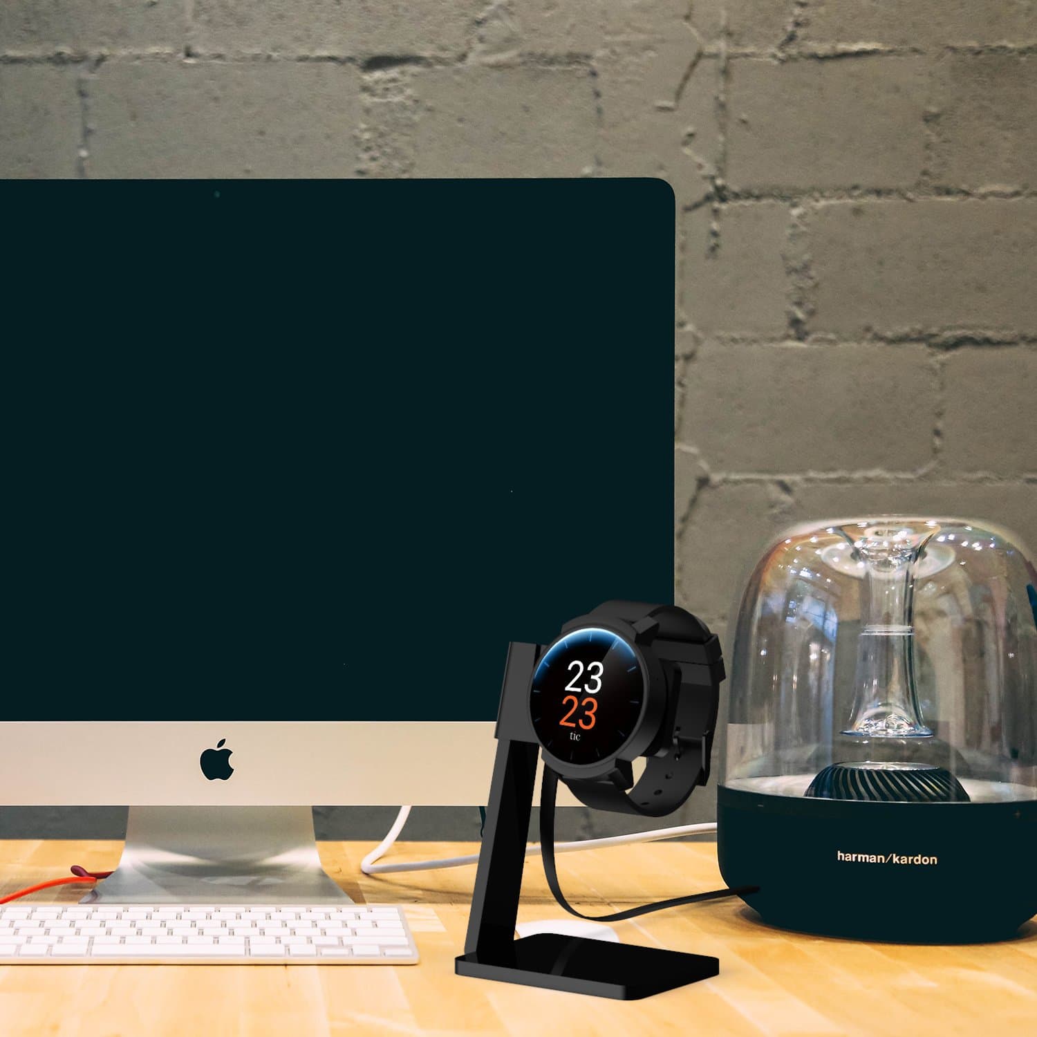 Black Acrylic Ticwatch E/Ticwatch S Charger Stand Holder Wall Mount (Desk Mount)