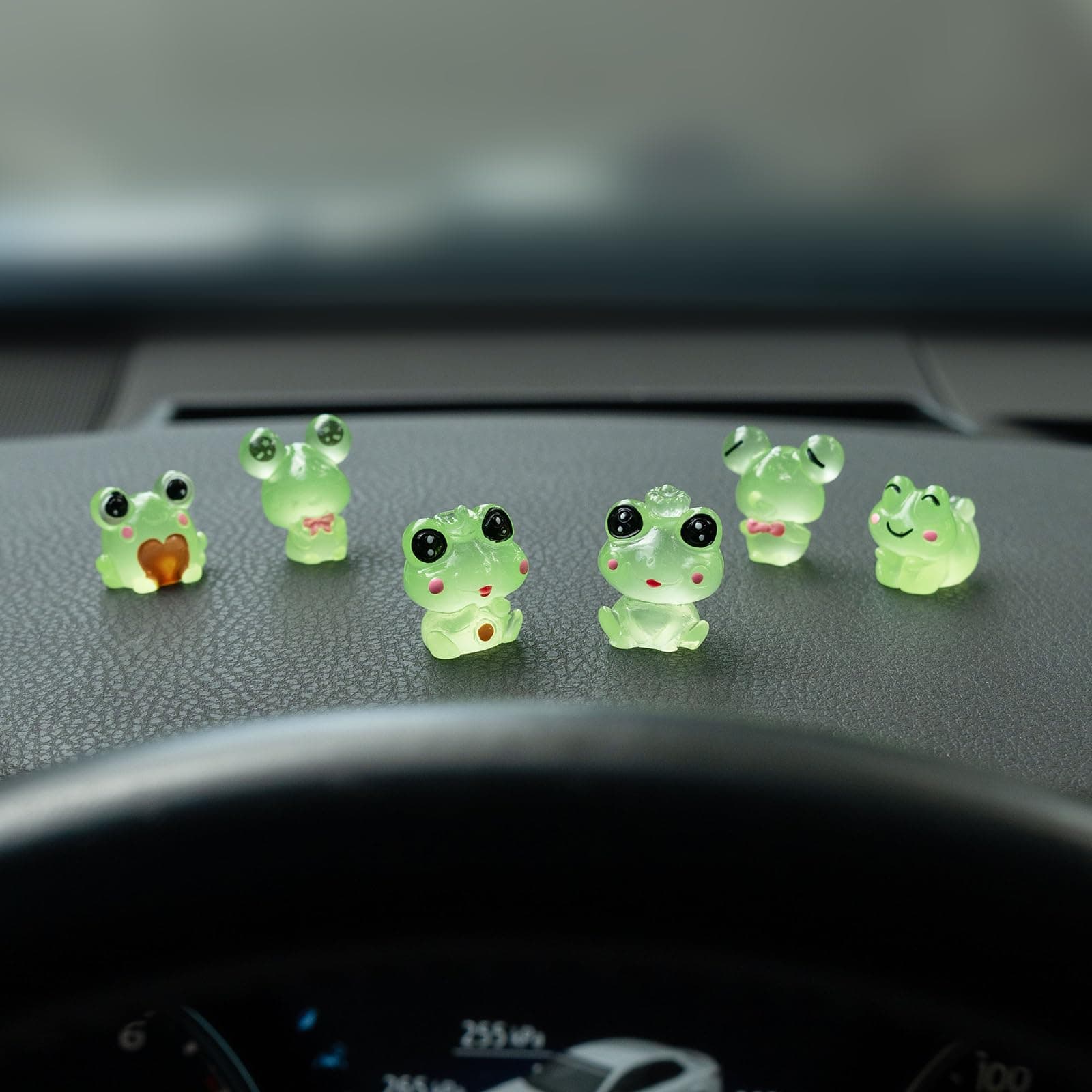 Luminous Frog Car Dashboard Decor, 6PCS Fun Frog Car Dash Decorations Rear View Mirror Ornament Interior Accessories