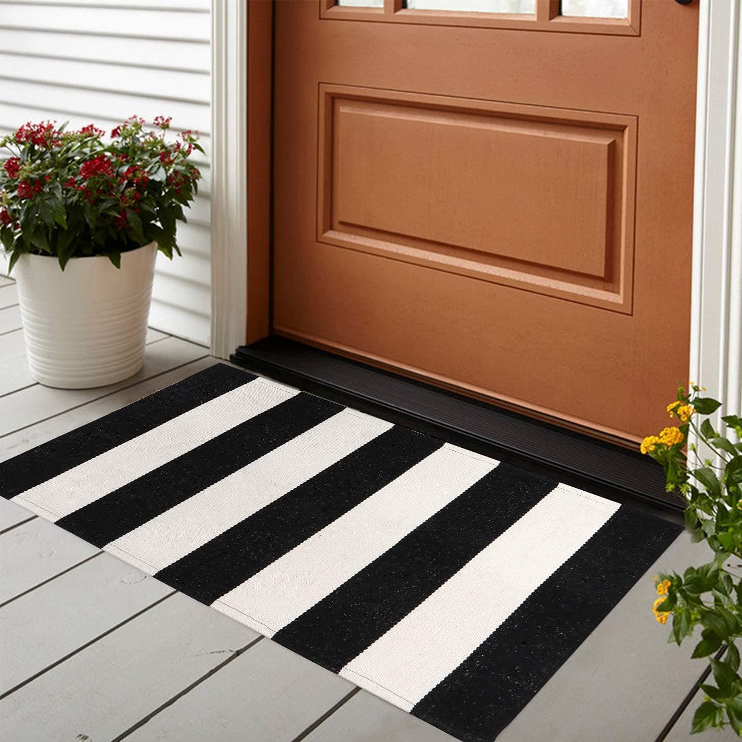 LEEVAN Black and White Rug 2X3, Washable Black Door Mat Cotton Woven Front Porch Rugs, Layered Door Mats Outdoor Welcome Indoor Door Mats, Farmhouse Go Away Doormat Door Mat Indoor Entrance Rug