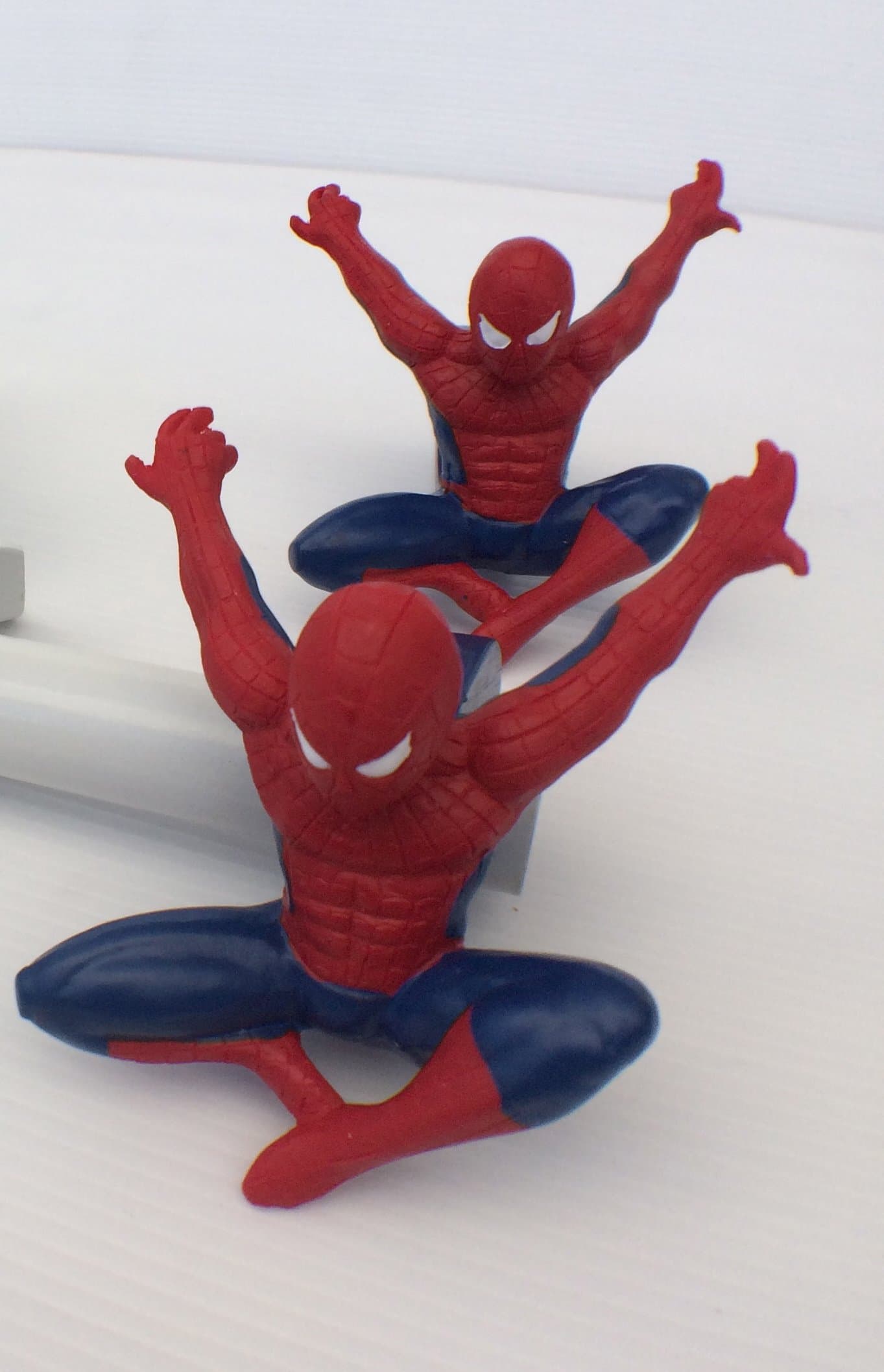 Your Home Online Set Of 2 Spiderman Childrens 19mm Curtain Pole Finials