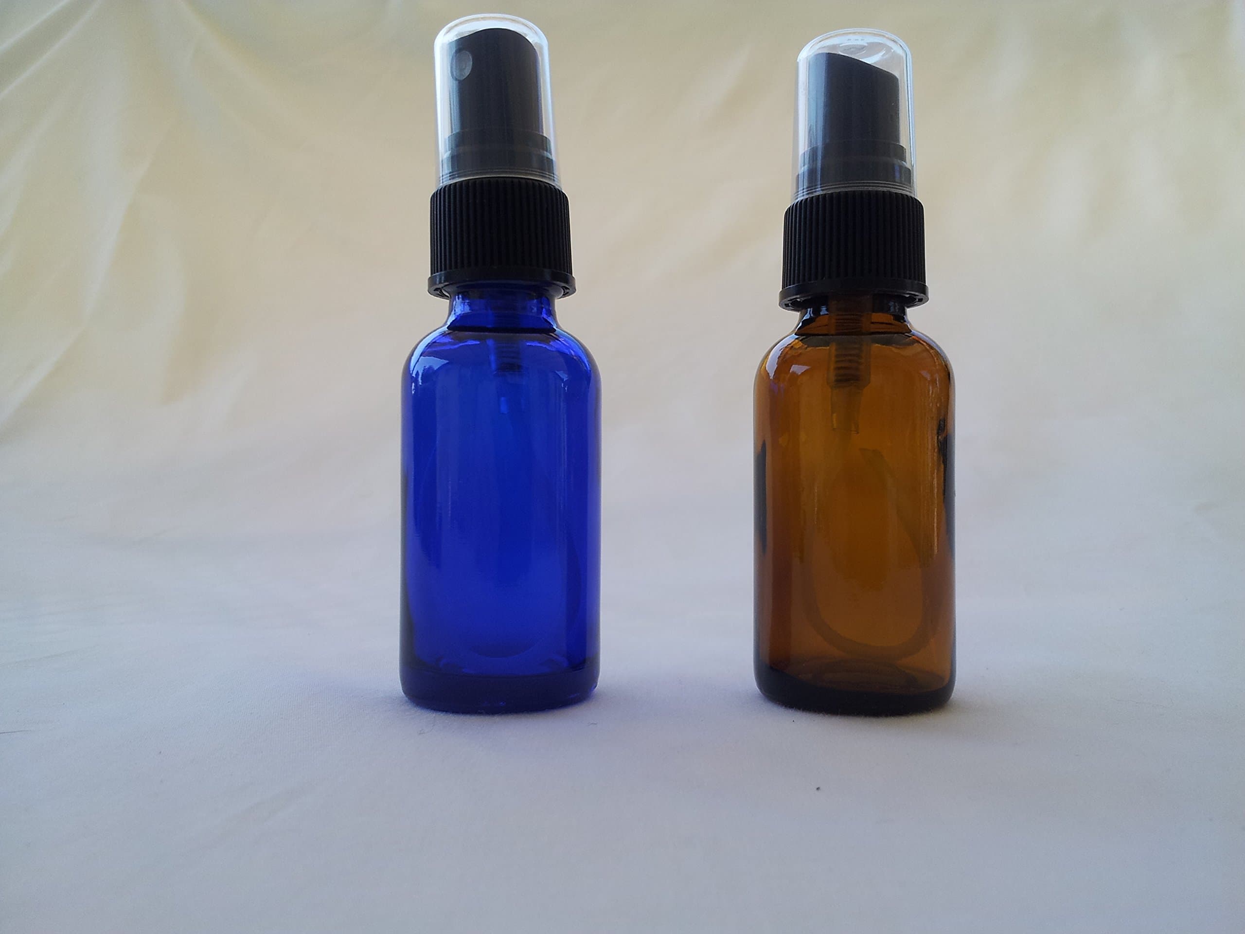 Set- 1 Oz Blue Glass Spray Bottle and 1 Oz Amber Glass Spray Bottle