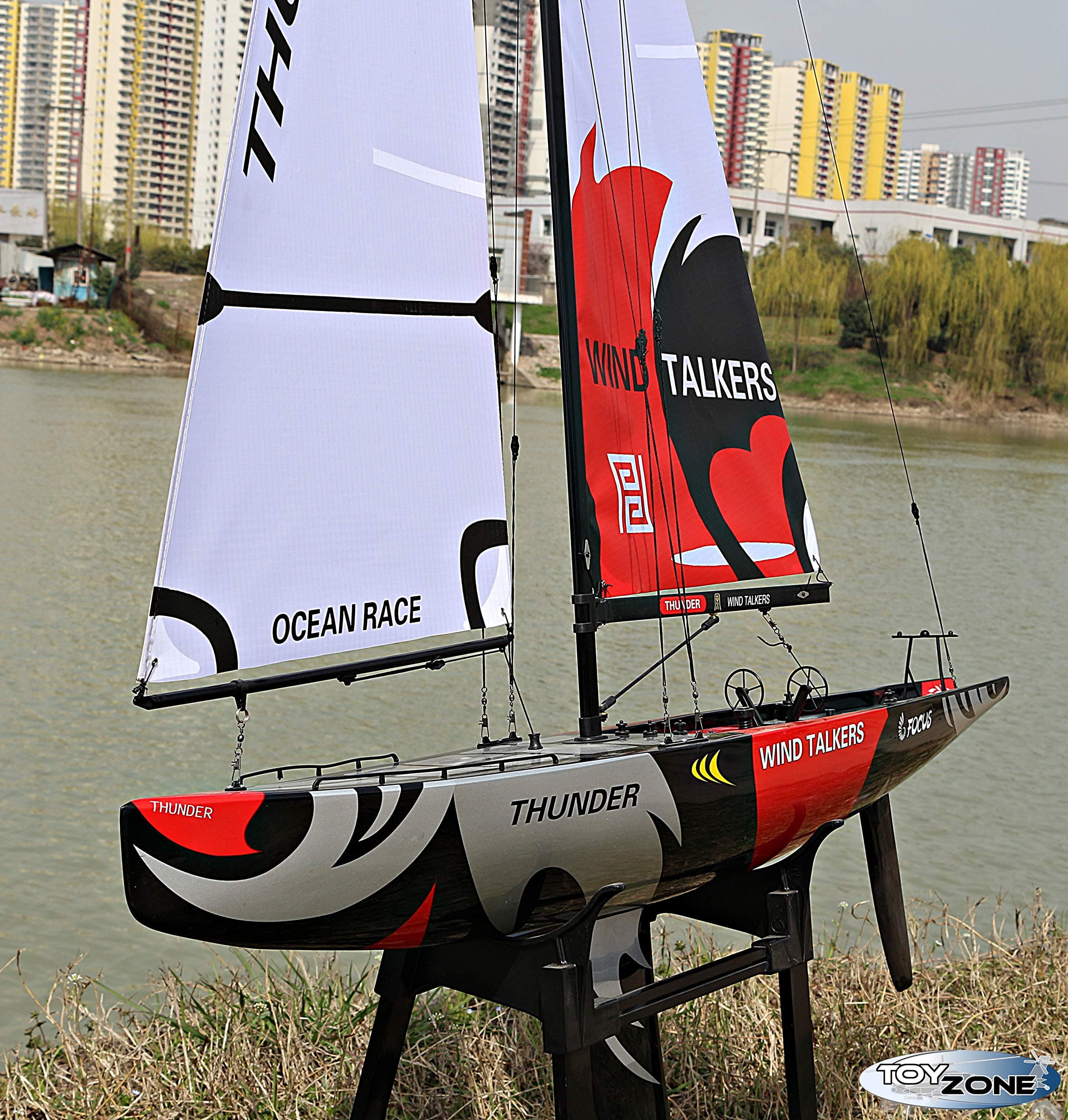 RC Boat Regatta Sailing Ship Phoenix Yacht 2.4GHz